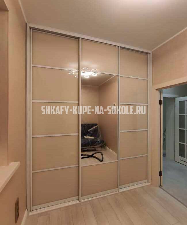 Встроенные шкафы-купе Сокол