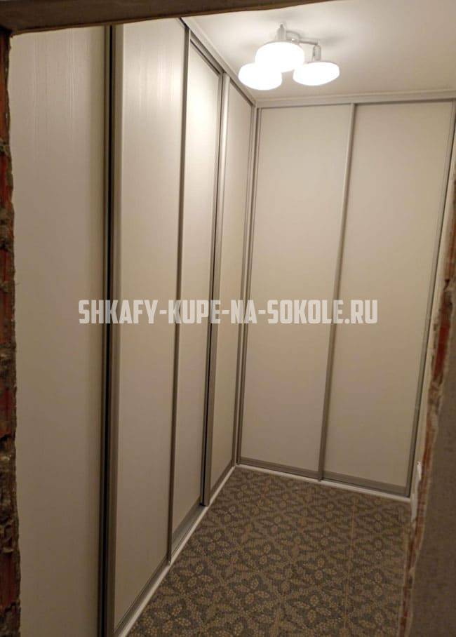 Шкафы угловые Сокол