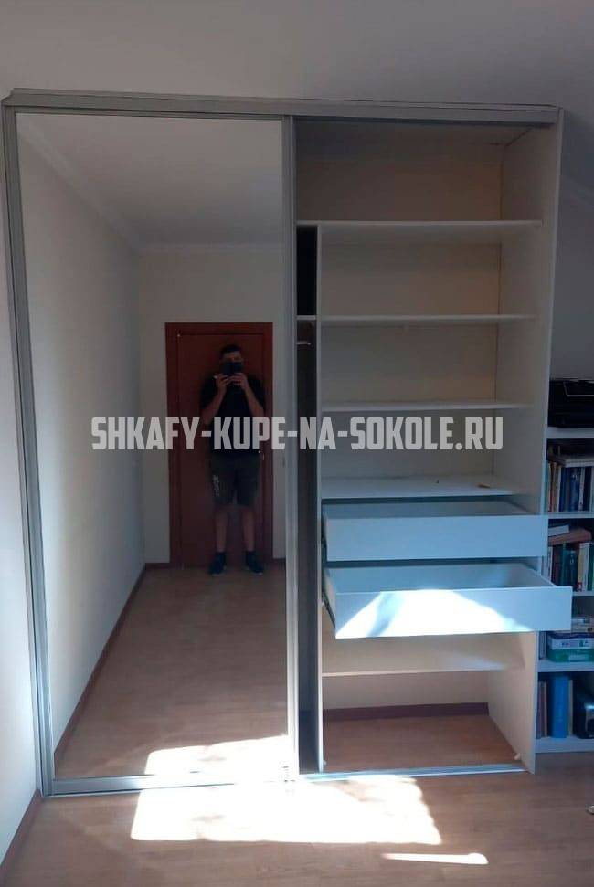 Встроенные шкафы на заказ Сокол